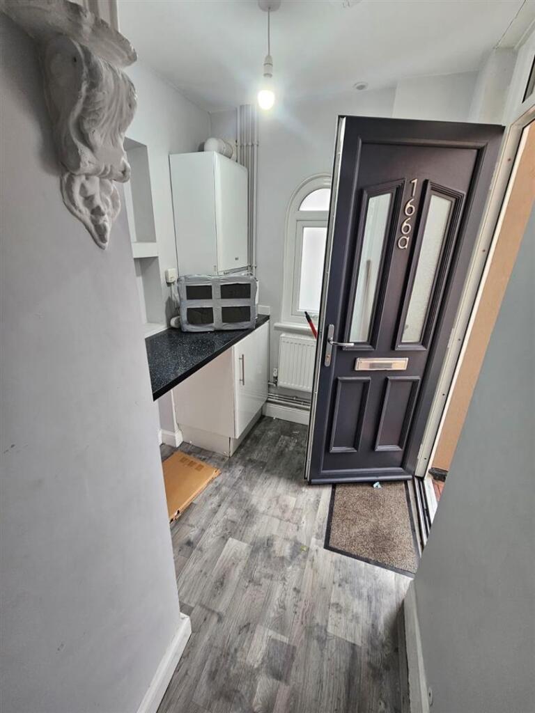 Apartment in Bristol - View 5