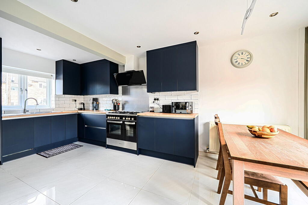 House in Sandwell, West Midlands - View 5