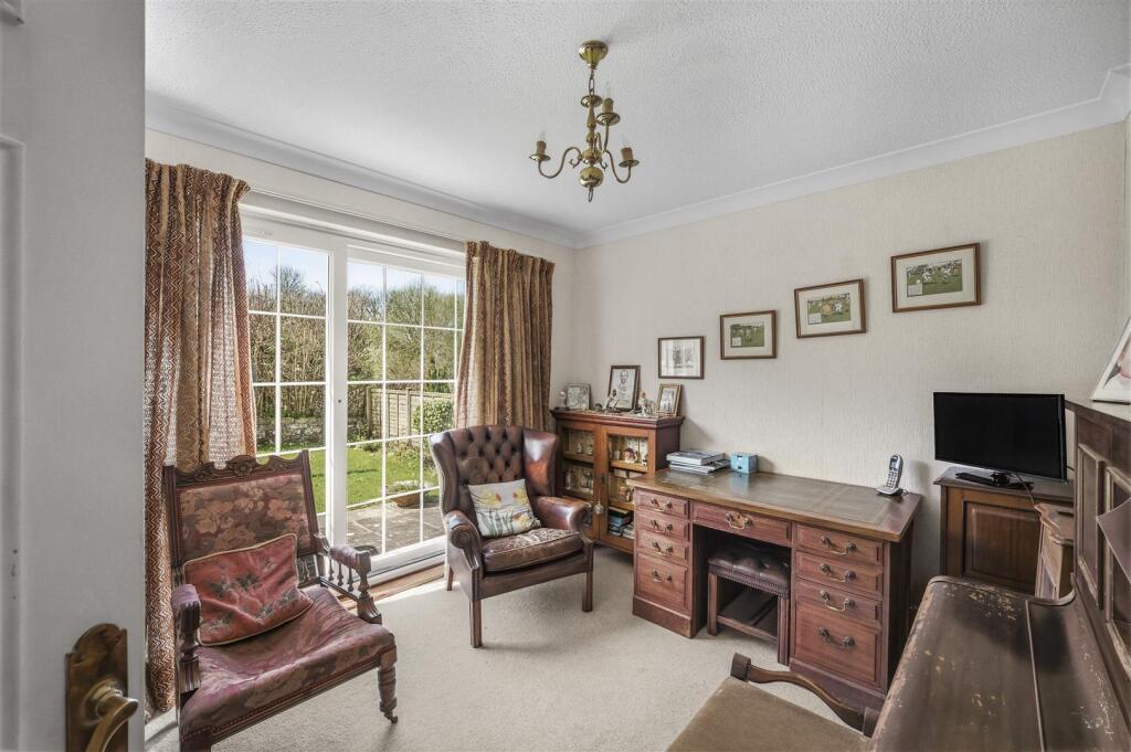 House in Cowbridge - View 2