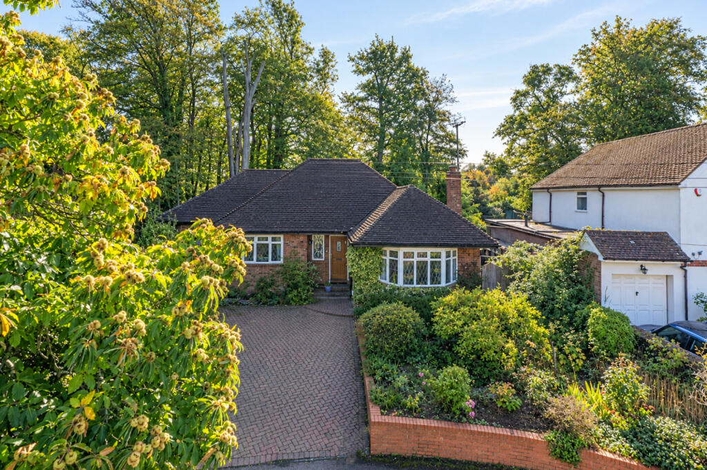 Main image of property: Grovewood Close, Chorleywood, WD3