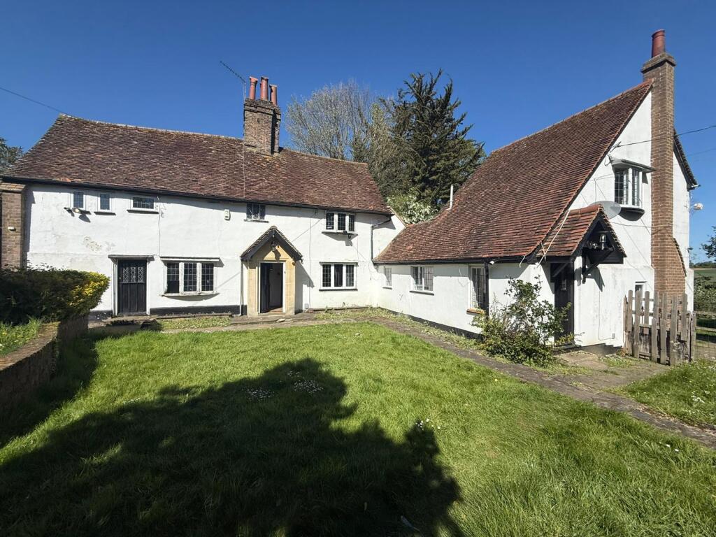 Main image of property: Grape Cottage Spratts Lane, Kensworth, Dunstable LU6 3RB