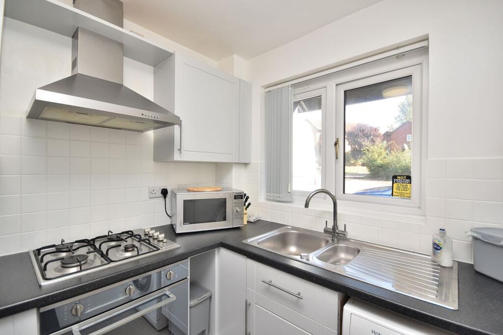 House in Northampton, West Northamptonshire - View 4