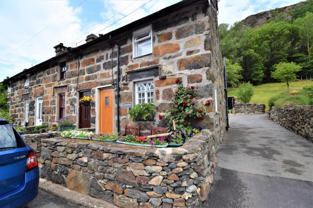 Main image of property: Gwynant Street, Beddgelert, Caernarfon