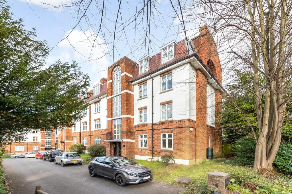 Main image of property: Highland Road, London, SE19