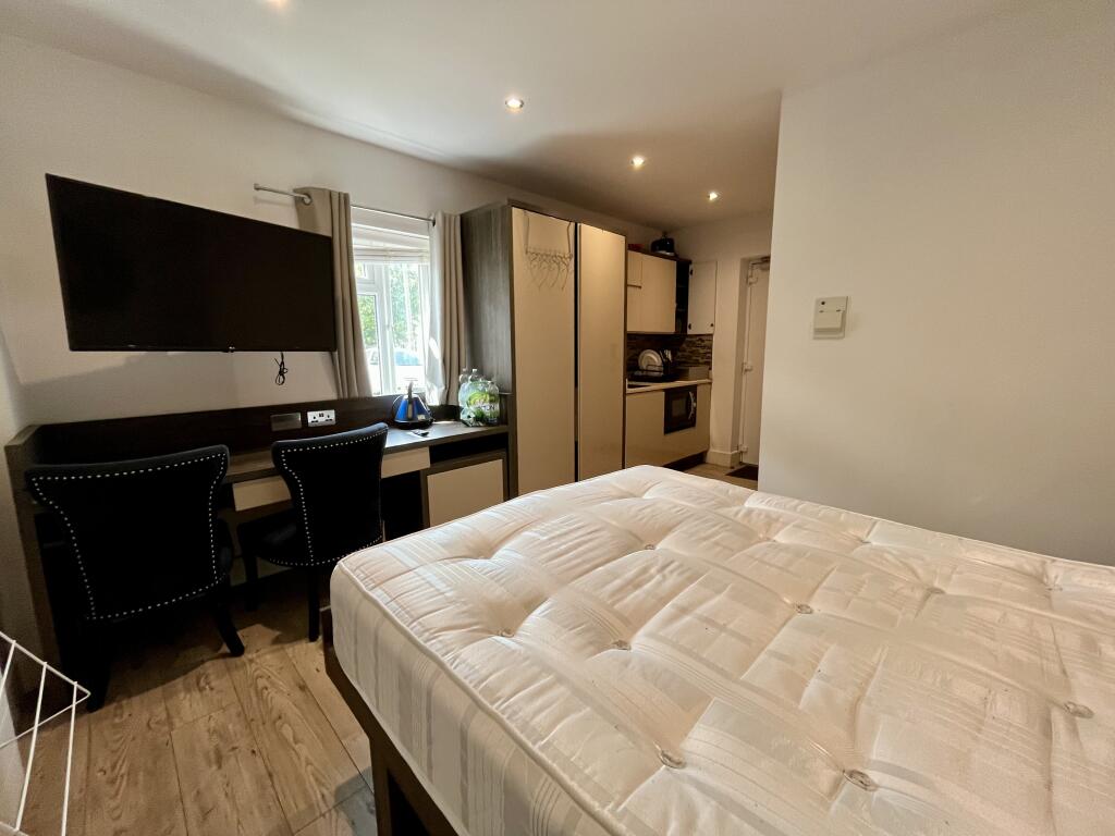 Apartment in Peterborough, City of Peterborough - View 3
