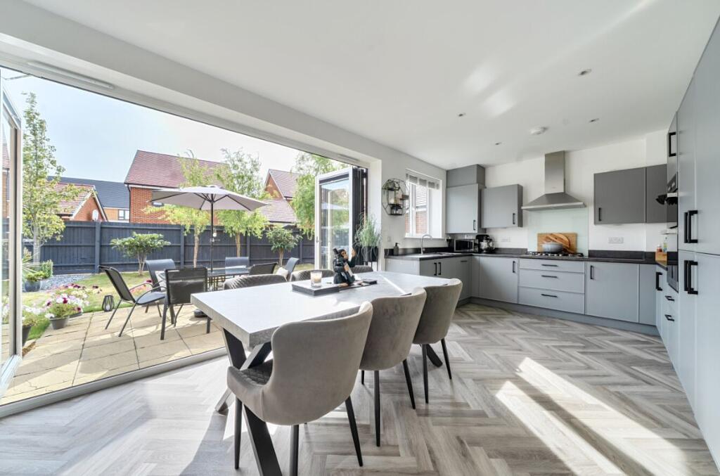 House in Milton Keynes - View 2