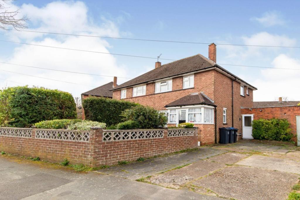 Main image of property: Kennelwood Crescent, Croydon, CR0