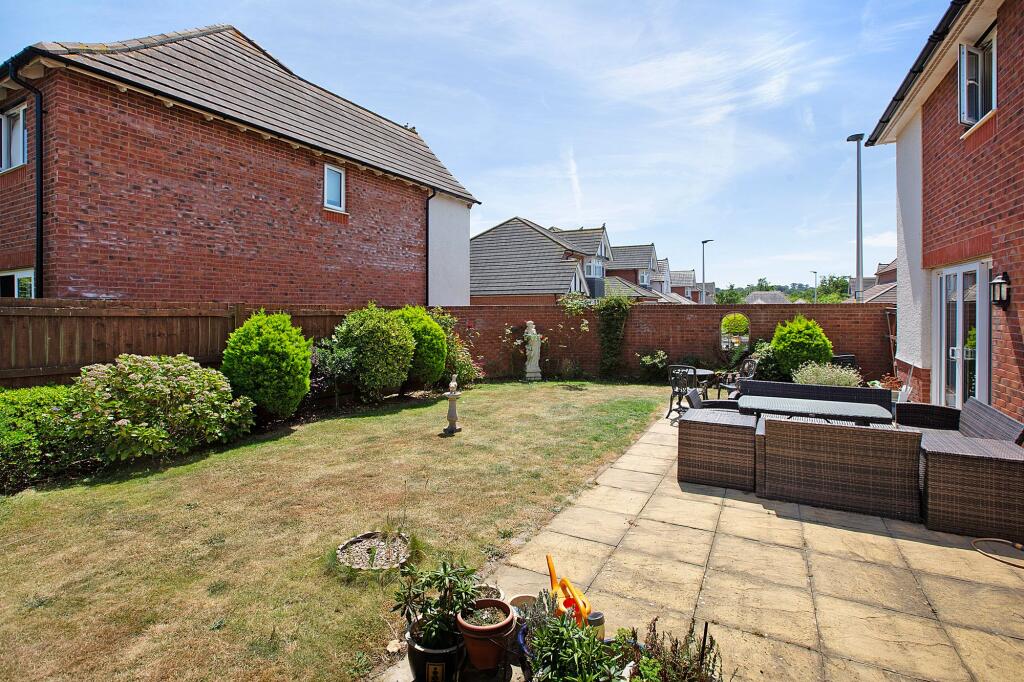 Curlew Way, Dawlish, EX7 photo 4