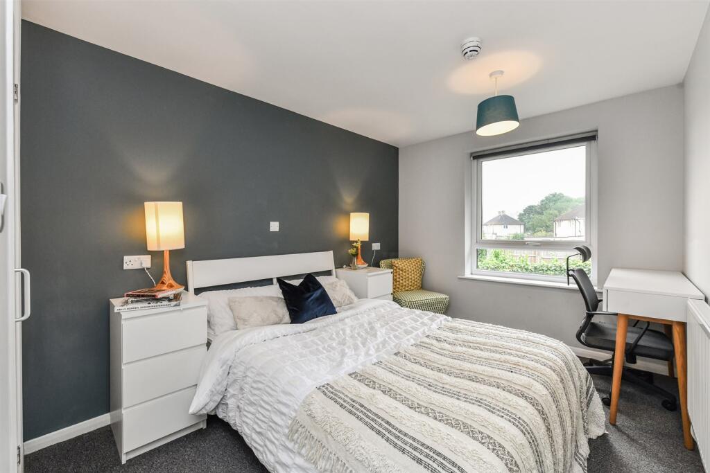 Main image of property: Varsity Plus, Rivergreen, Clifton, Nottingham, NG11 8BD