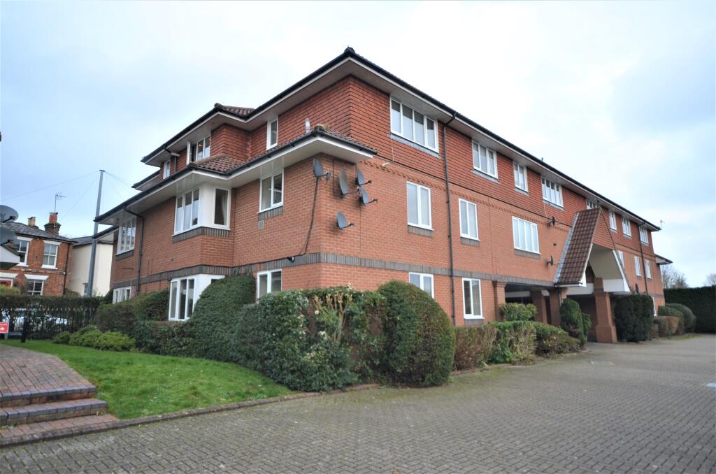 Main image of property: Millgate Court, Guildford Road, Farnham, Surrey, GU9