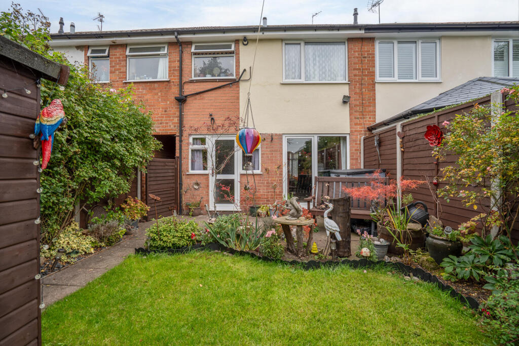 Springfield Close, York photo 2