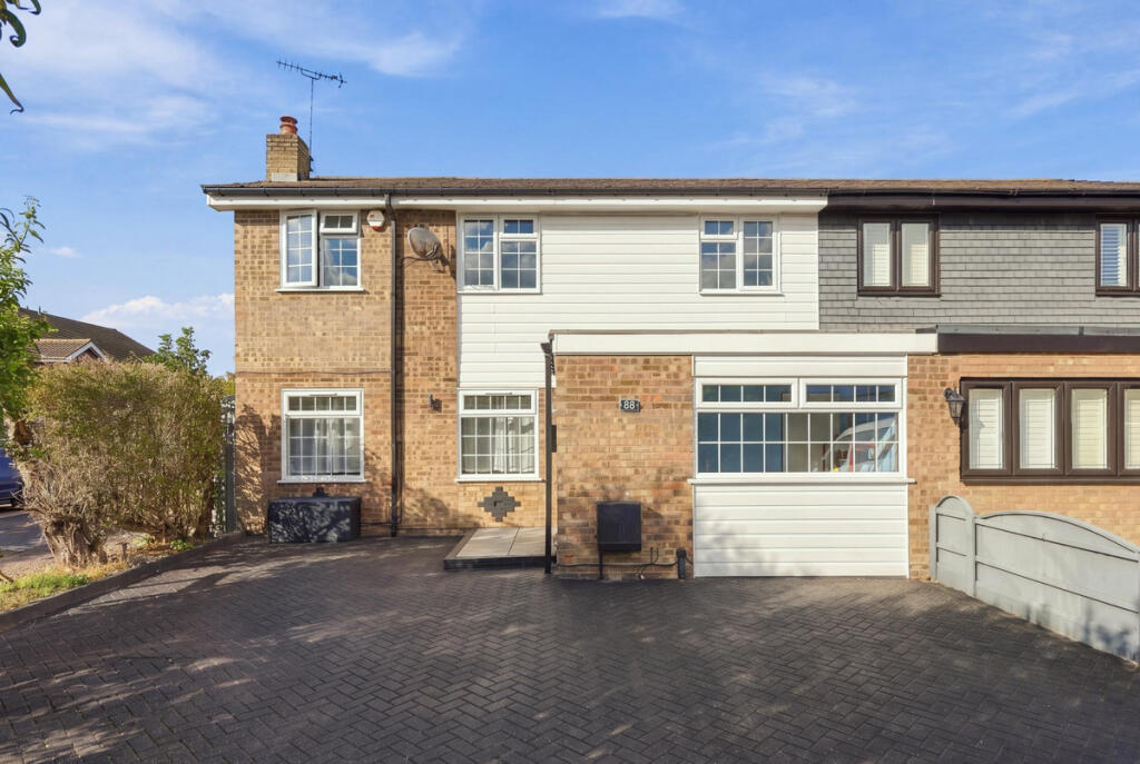 Main image of property: Stansfield Road, Benfleet, SS7