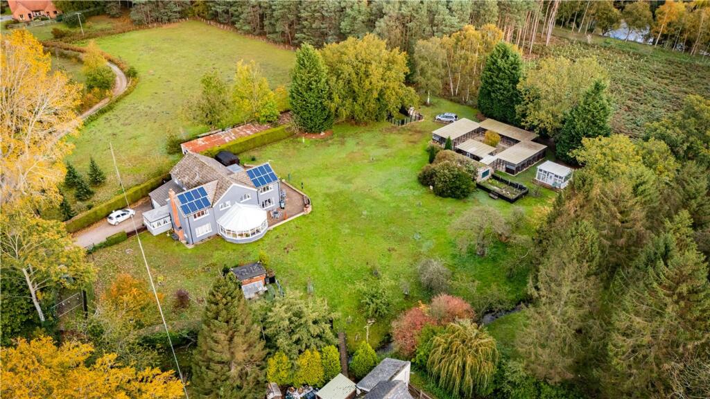 6-bed detached on Moortown Road, Nettleton, LN7, £700,000
