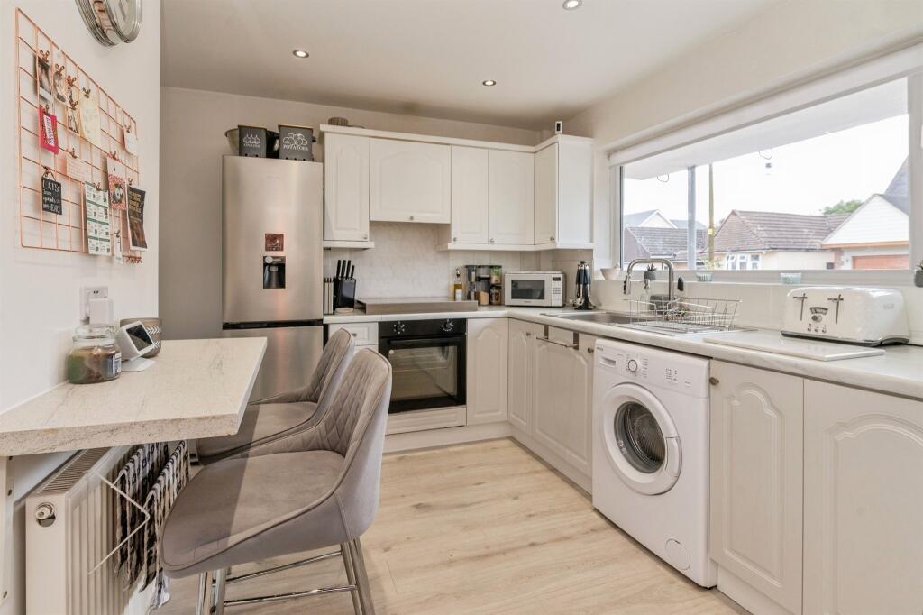 House in Southend-on-Sea - View 2