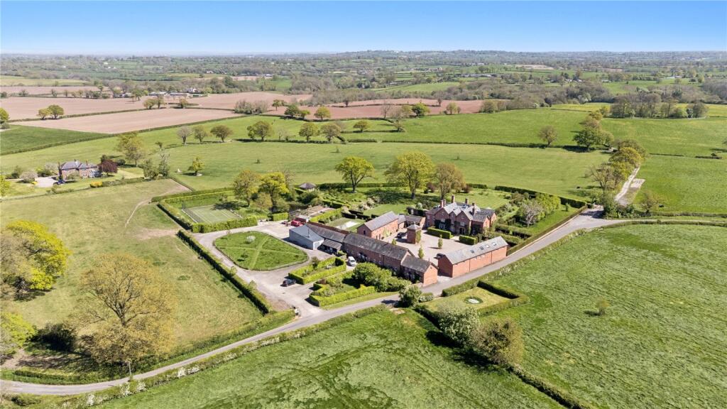 Main image of property: Oldcastle, Malpas, Cheshire, SY14