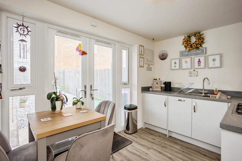 House in Rushcliffe, Bingham - View 4