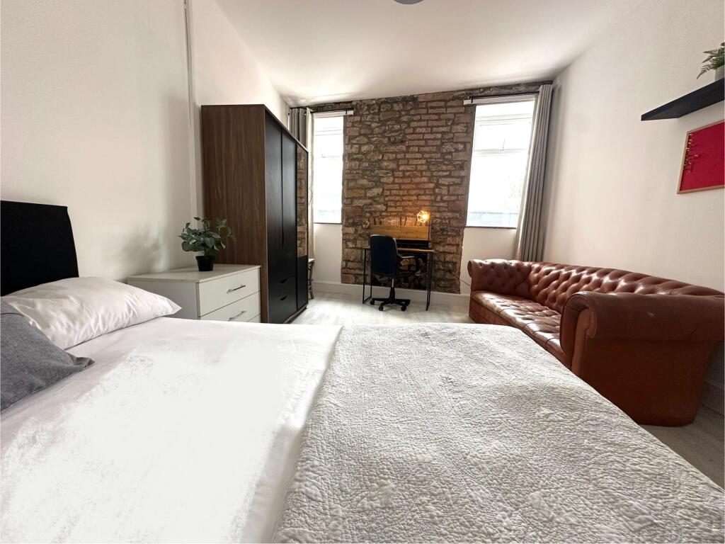 Main image of property: Henrietta Street