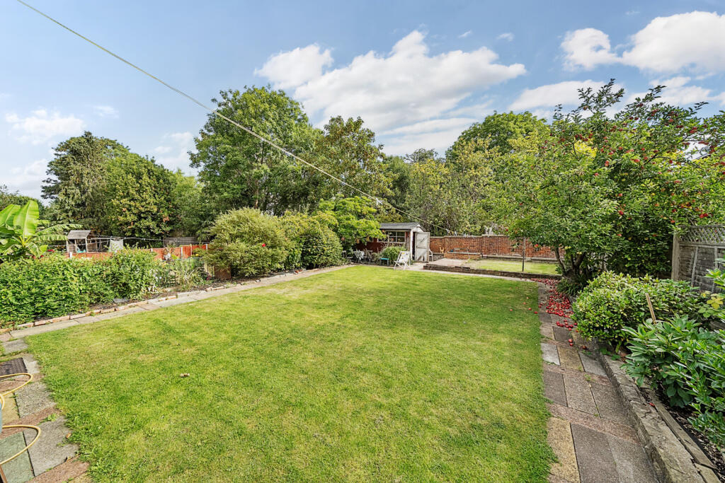 House in London, Burnt Ash, Chinbrook - View 4