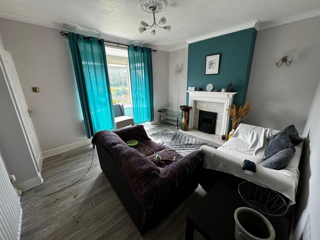 House in Durham - View 2