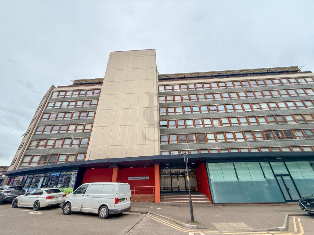 Main image of property: Metropolitan Apartments,  Lee Circle, Leicester