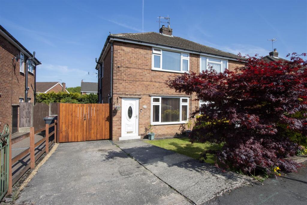 Main image of property: Lydgate Drive, Wingerworth, Chesterfield