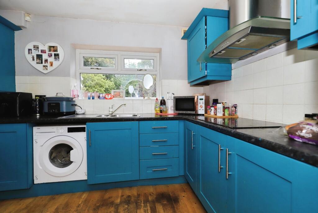 House in Wolverhampton, Old Heath - View 5