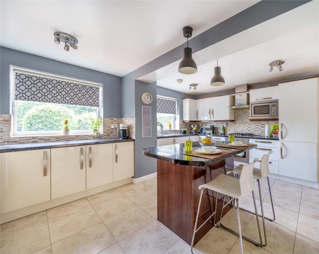 St. Johns Rise, St Johns, Woking, Surrey, GU21 - View 4