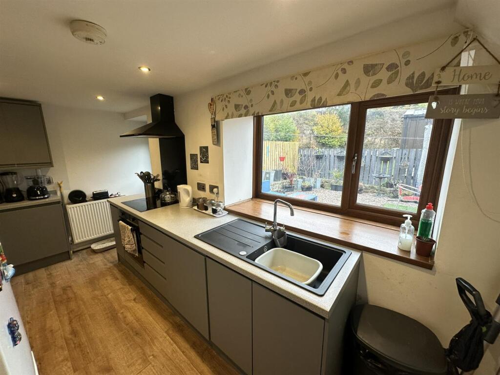 Additional image 9 of Higher Springhead, Oakworth, Keighley