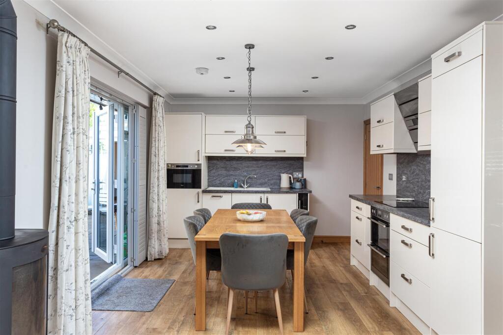 House in York - View 5