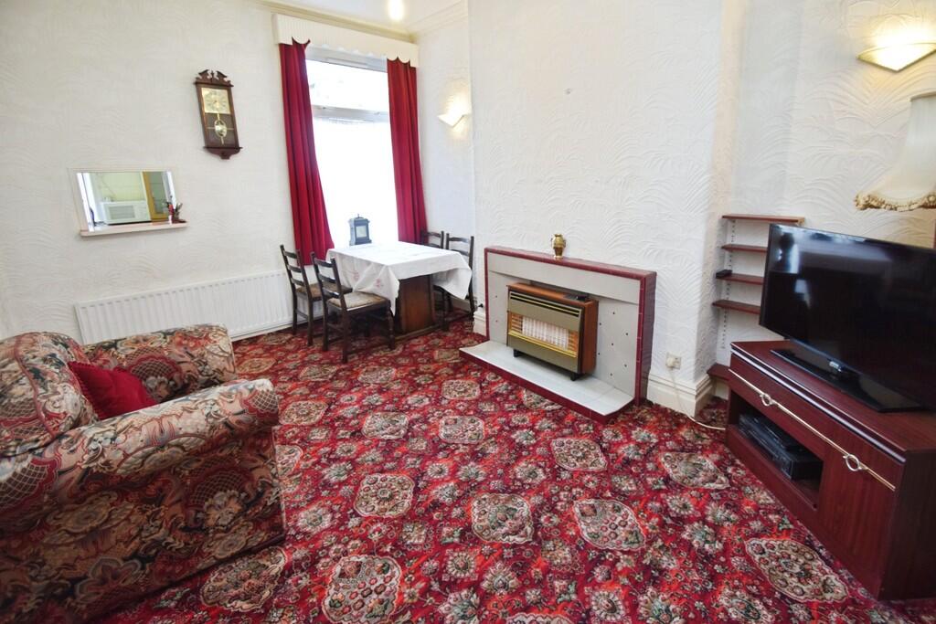 House in Bradford, Shipley - View 3