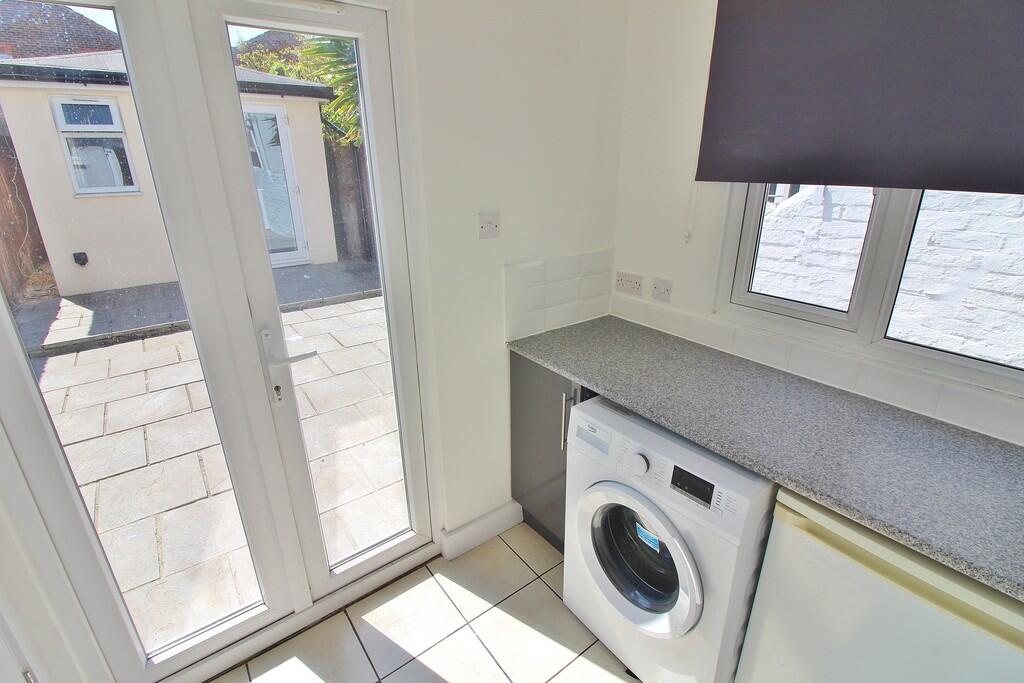 House in Portsmouth - View 5