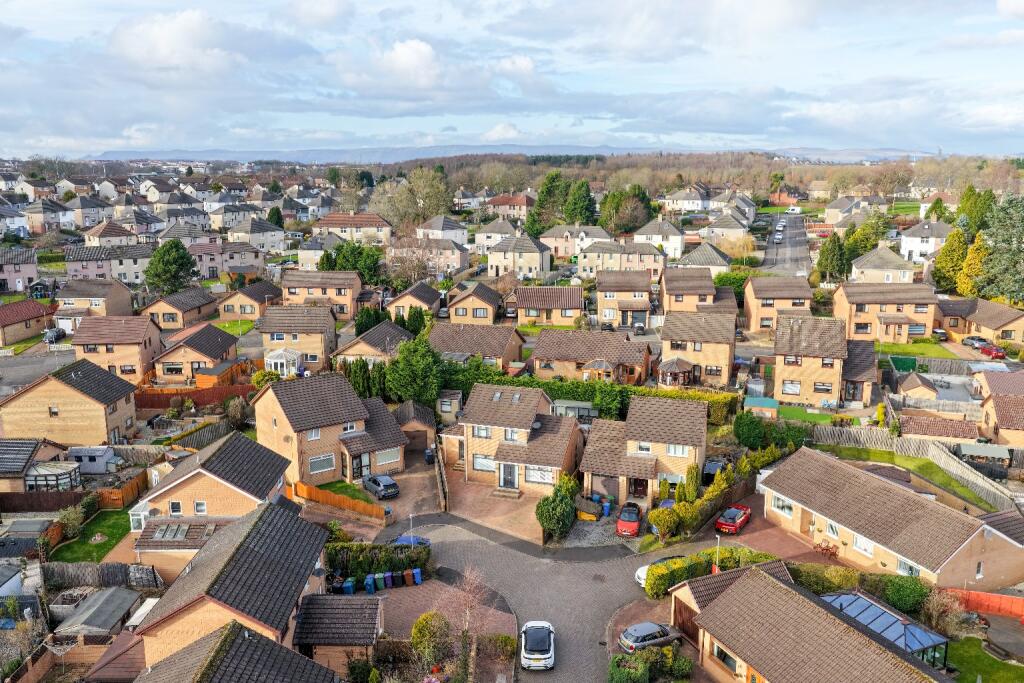 Main image of property: Rhindhouse Place, Baillieston, Glasgow, City of Glasgow, G69 6JH