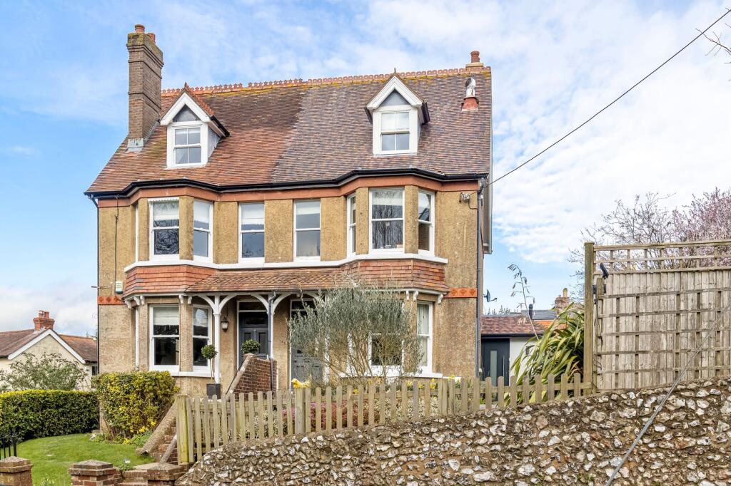 Main image of property: College Hill, Steyning, BN44