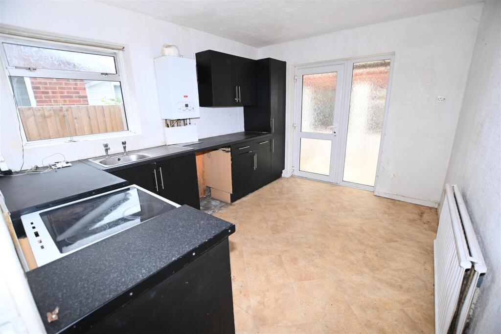 No chain - Lionel Road, Canvey Island – pohled 5
