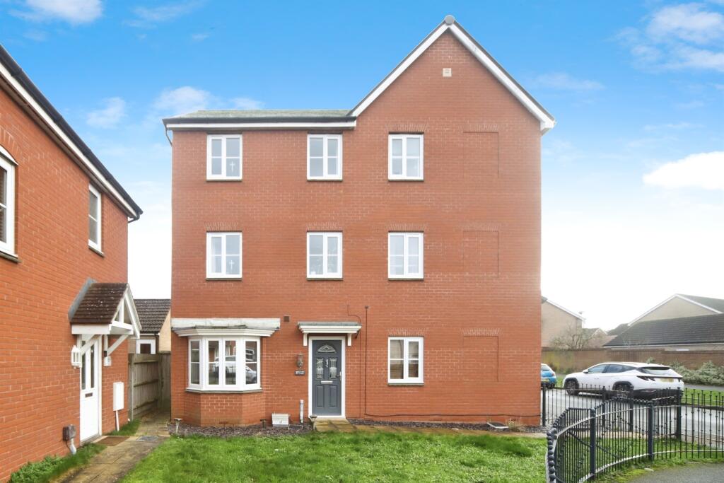 Main image of property: Tundra Walk, BRIDGWATER