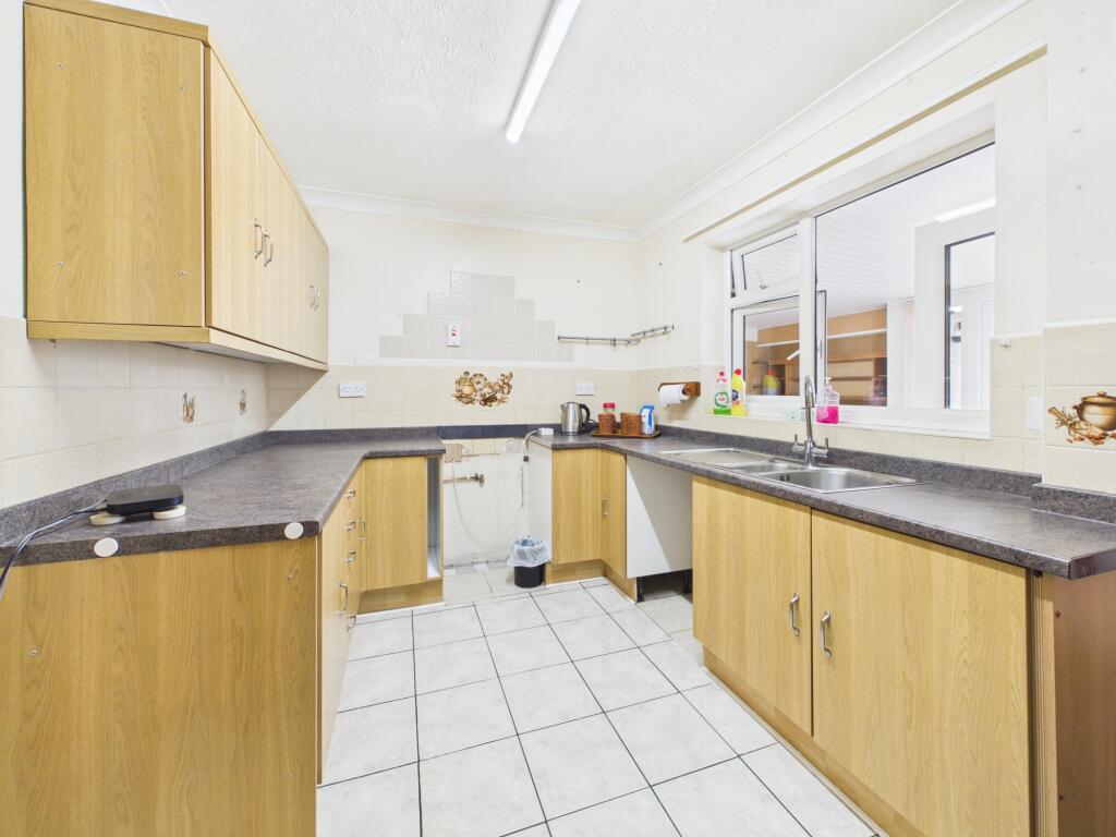 House in Peterborough - View 4