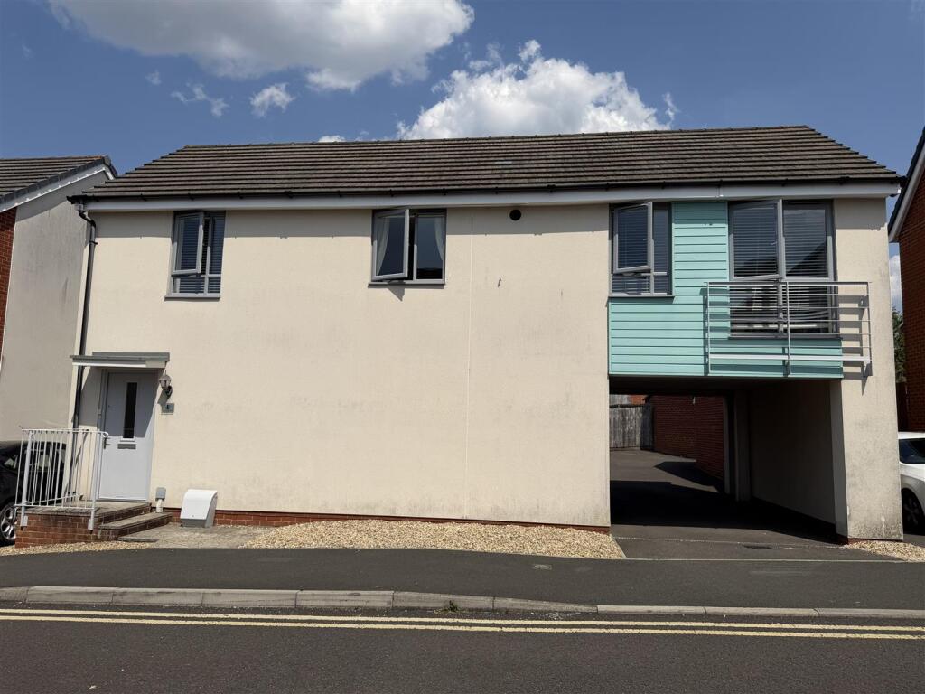 Main image of property: Great Copsie Way, BRISTOL, Gloucestershire