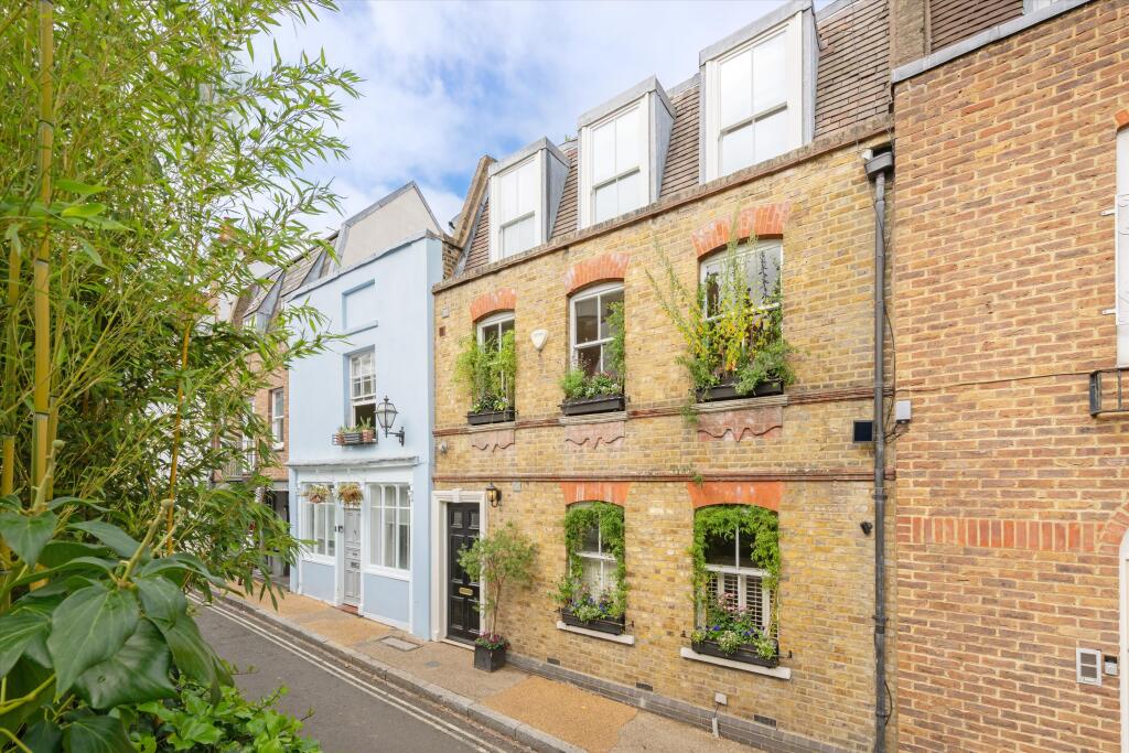 Main image of property: Perrins Lane, London NW3