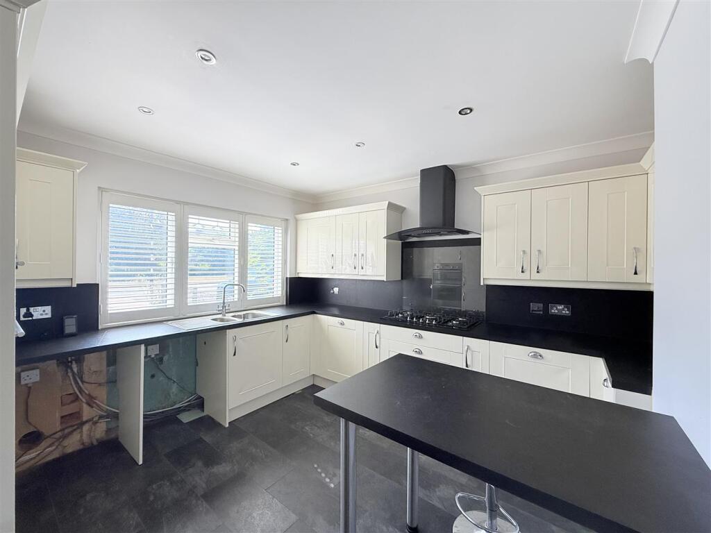 House in Clacton-on-Sea, Great Clacton - View 3