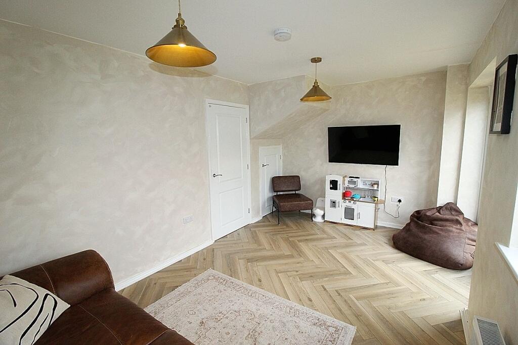 House in Sheffield - View 5