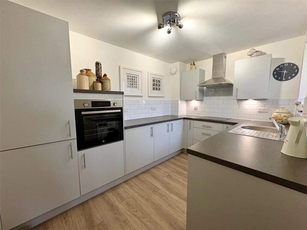 Silver Street, Honiton, Devon, EX14 photo 2