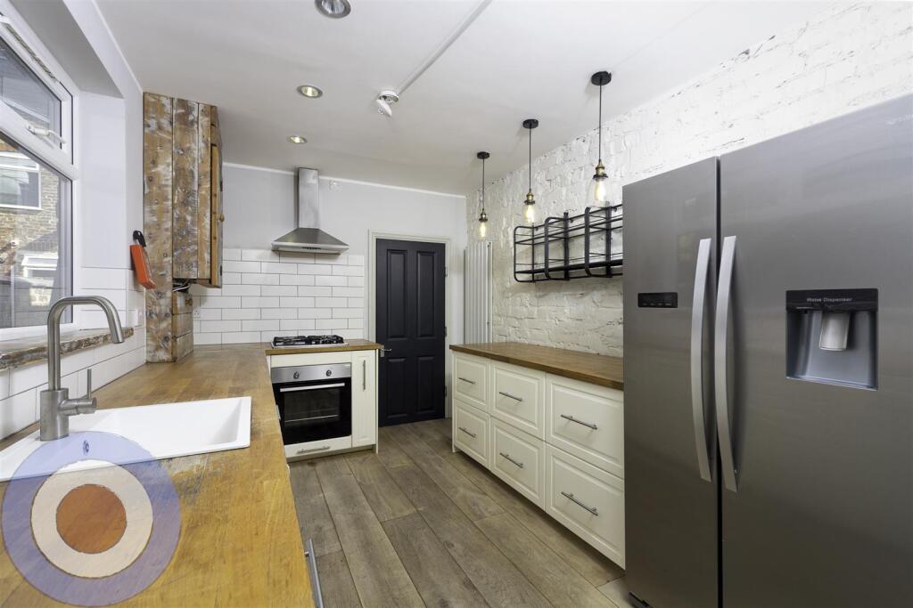 1 bedroom house for rent