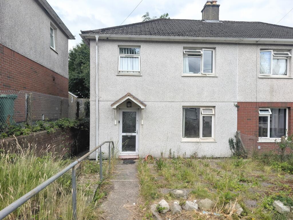Main image of property: Trinant Terrace, Pentwyn Crumlin, NEWPORT