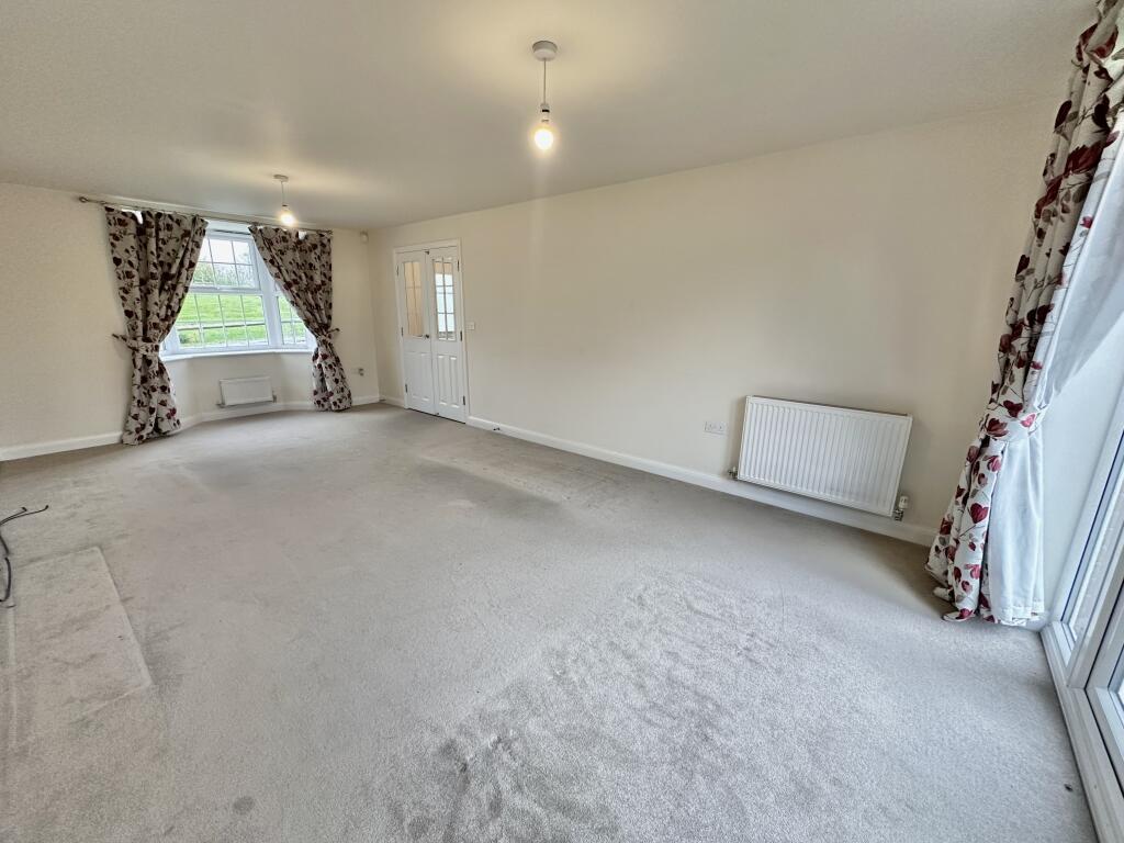 House in Oadby and Wigston, Leicestershire - View 5
