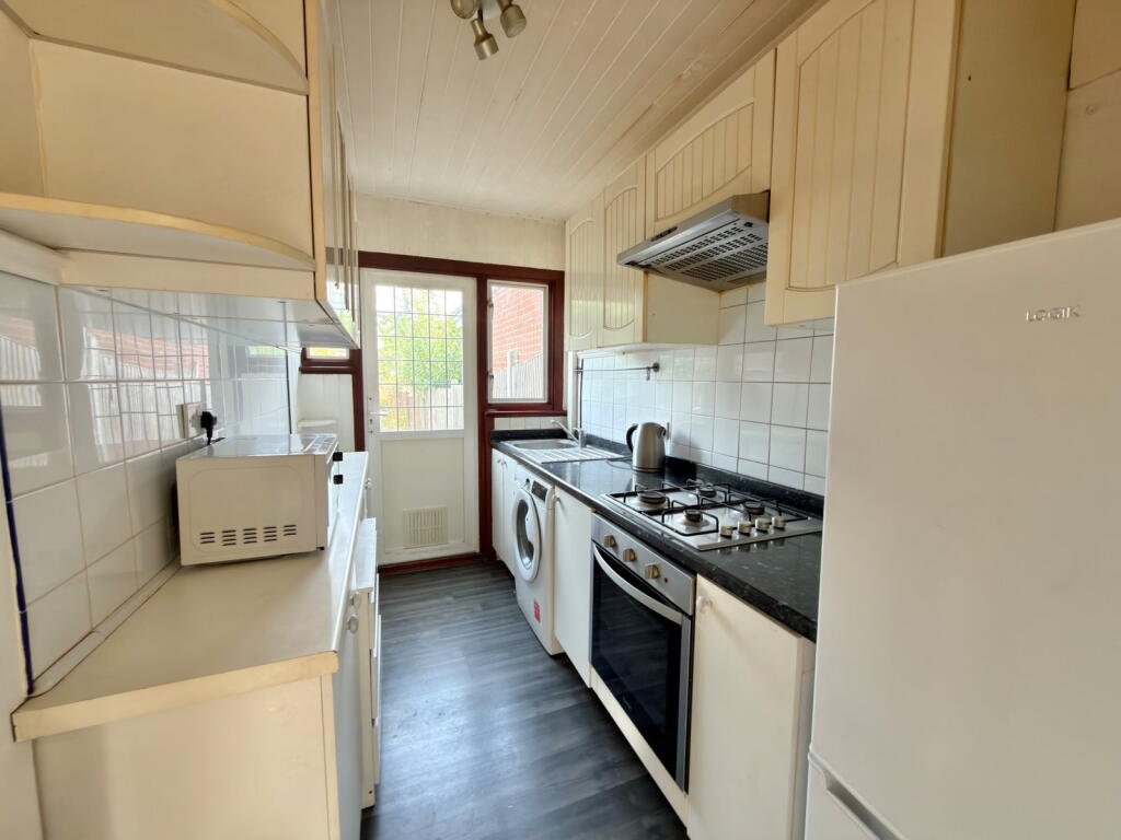 House in Harrow - View 5