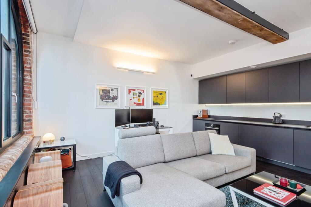 70 Chapeltown Street, Manchester, M1 photo 4