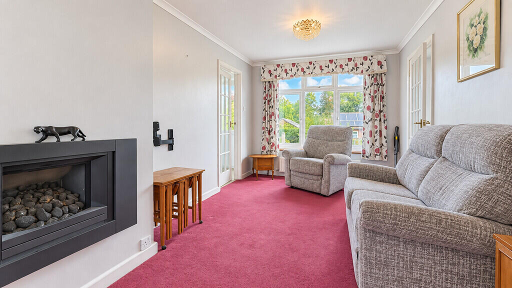 House in Guildford - View 4