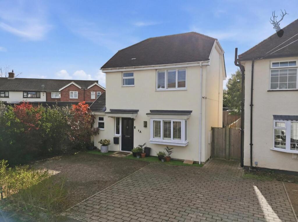 Main image of property: Graylands, Theydon Bois