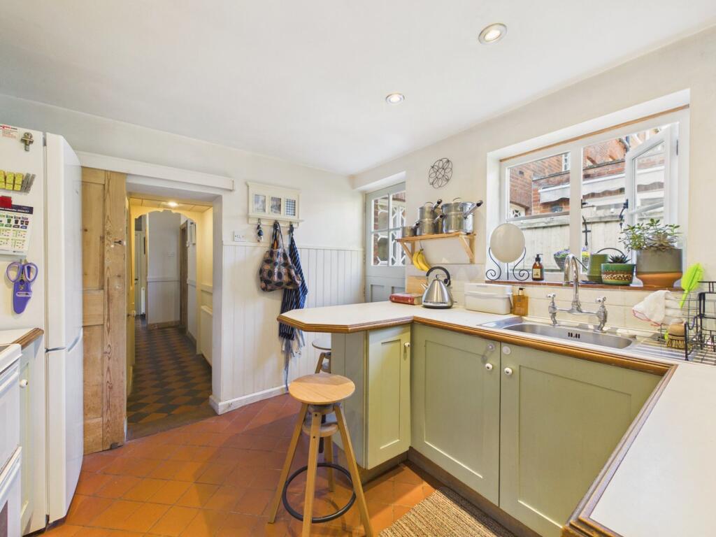 House in Braintree, Halstead - More