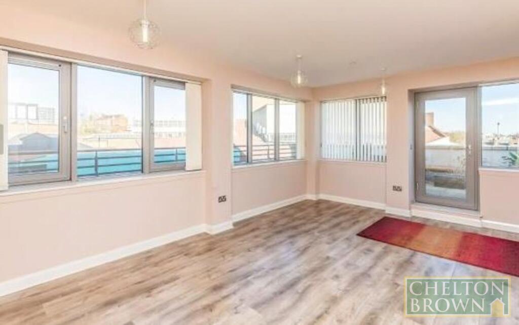 Apartment in Northampton, West Northamptonshire - View 5